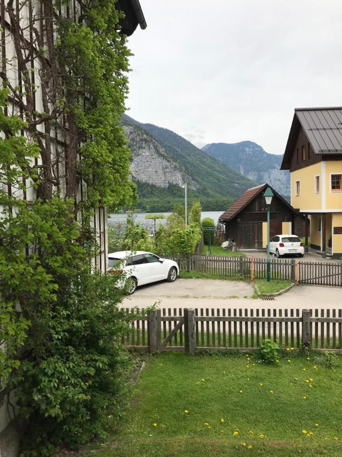 Glueck Am See - Apartment Mit Seezugang ハルシュタット エクステリア 写真